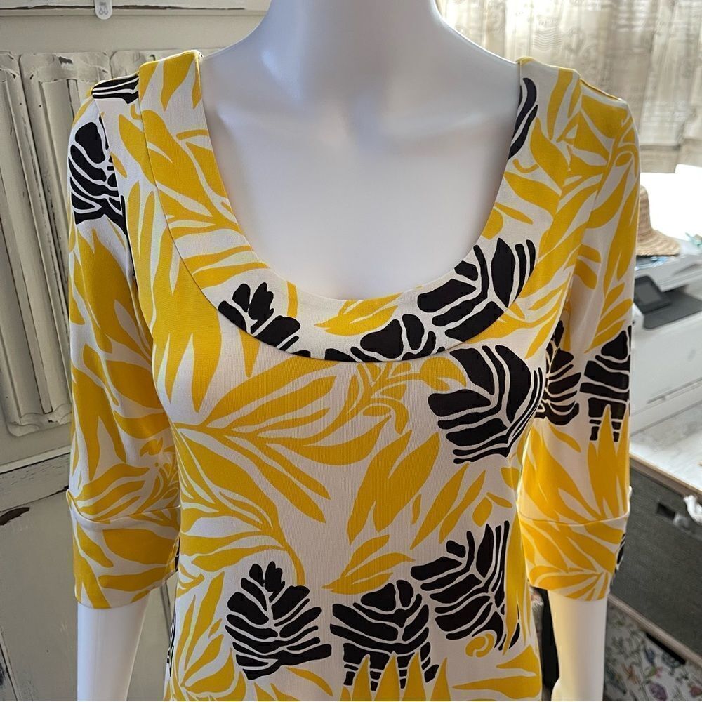 Diane Von Furstenberg Vintage Yellow Scoop Neck Floral Silk Dress Sz 0 - Picture 5 of 15